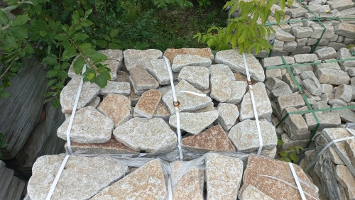 Гранитный плитняк галтованный для парковки купить в Республике Алтай