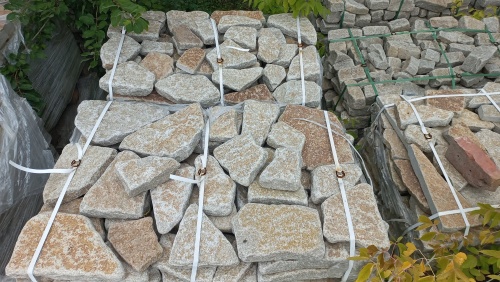 Плитняк гранитный галтованный купить в Республике Алтай