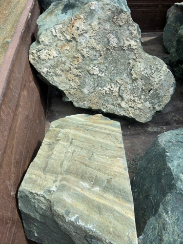 Ландшафтные глыбы зелёные 200-500 килограмм купить в Республике Алтай