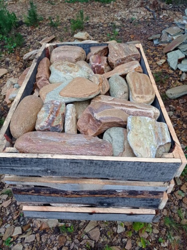 Златолит жёлтый, жёлто-зелёный глыбки и валуны для ланшафтного дизайна купить в Республике Алтай