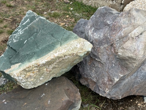 Камни для ландшафтного дизайна зелёные 10-60 килограмм купить в Республике Алтай