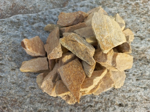 Златолит жёлтый декоративная каменная крошка купить в Республике Алтай