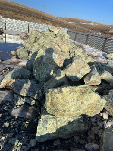 Камни для ландшафтного дизайна зелёные 10-60 килограмм купить в Республике Алтай