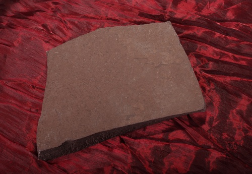 Плитняк лемезит бордовый для цоколя 1,5-2 см купить в Республике Алтай