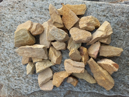 Златолит жёлтый декоративная каменная крошка купить в Республике Алтай