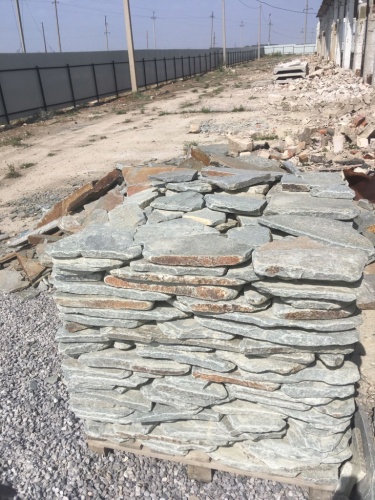 Златолит серебристый галтованный для лестниц купить в Республике Алтай