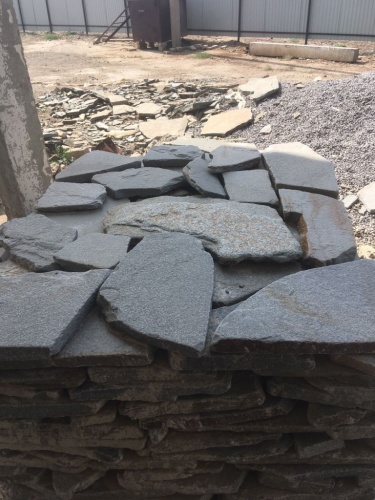 Златолит серебристый галтованный для лестниц купить в Республике Алтай