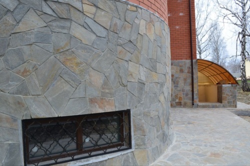 Плитняк златолит Уральский для цоколя, отмостки купить в Республике Алтай